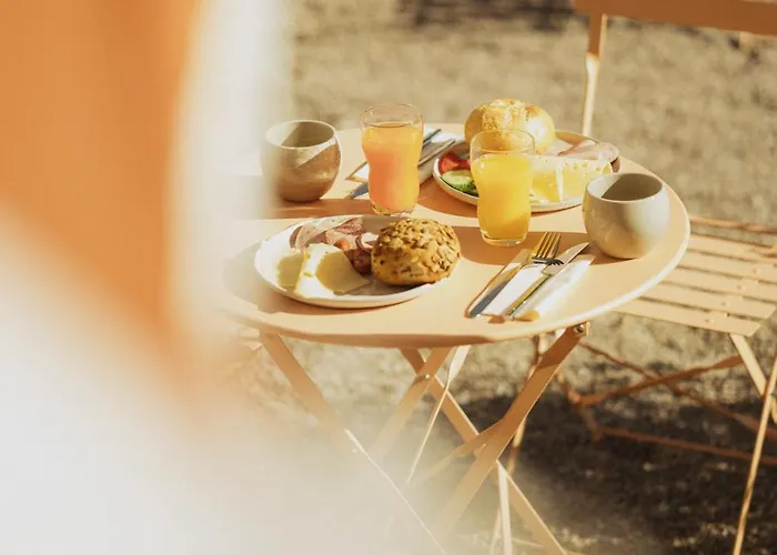 ホテル 2places Side 3*