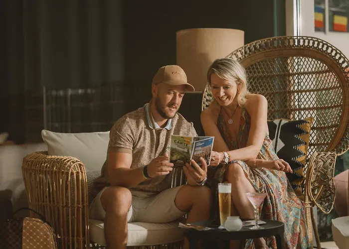 ホテル 2places Side 3*