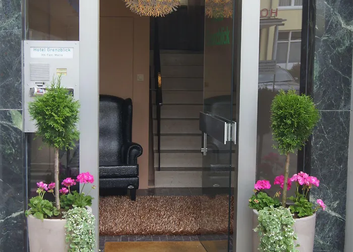 ホテル 2places Side 3*