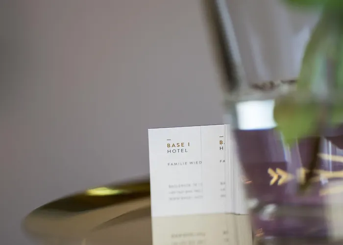 2places Side ホテル